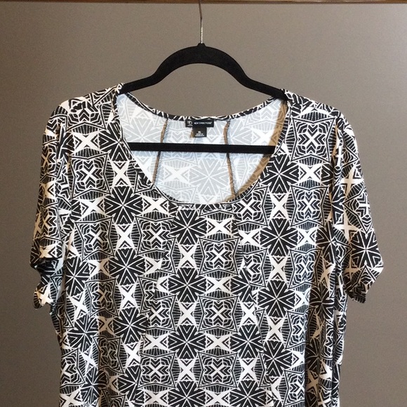 XL New Directions white geometric pattern stretch dress - Picture 5 of 16